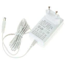 ULI-F40-9W-4200K SENSOR IP20 SILVER Светильник линейный светодиодный ультратонкий, с бесконтактным выключателем, 600Х30х8мм, 440Lm, Серебристый, ТМ Uniel